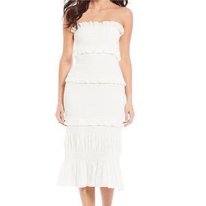 Gianni Bini Hunter Smocked Tiered Fitted White Strapless Midi Dress BNWT